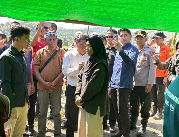 Wapres Gibran Tinjau Langsung Dampak Gempa di Manggarai Timur, Temui Pengungsi dan Salurkan Bantuan
