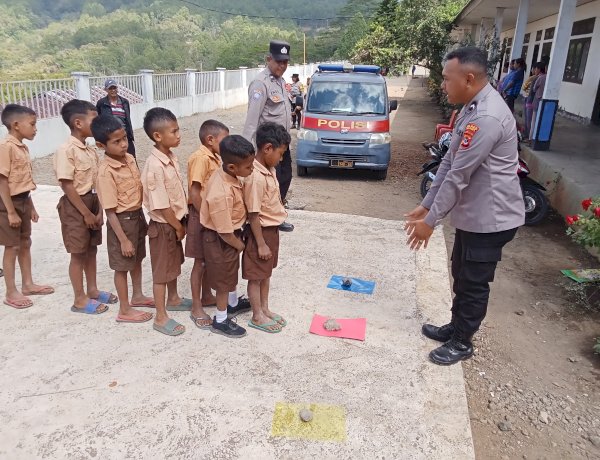 Pulihkan Keceriaan Anak Pascagempa, Polres Ngada Gelar Trauma Healing di Sekolah