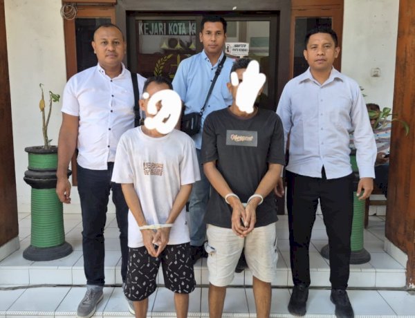 Polsek Maulafa Limpahkan Dua Tersangka Pencurian Anjing ke Kejari Kota Kupang