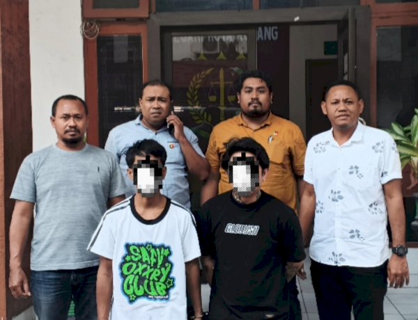 Tarik Kalung Korban, Dua Tersangka Percobaan Pencurian Diserahkan Polsek Maulafa ke Kejari Kota Kupang