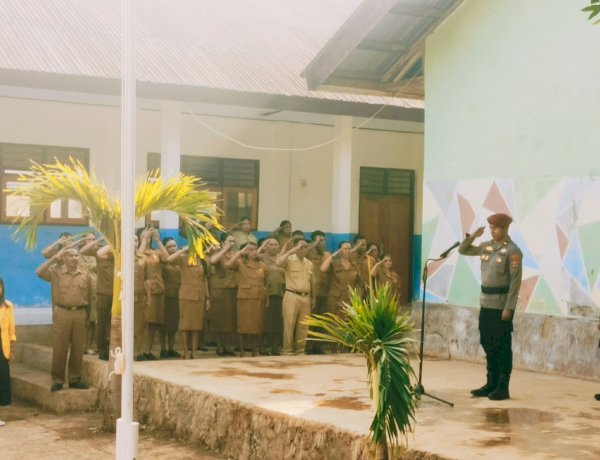 Cegah Kenakalan Remaja, Polsek Maulafa Beri Edukasi kepada Pelajar SMPN 13 Kupang