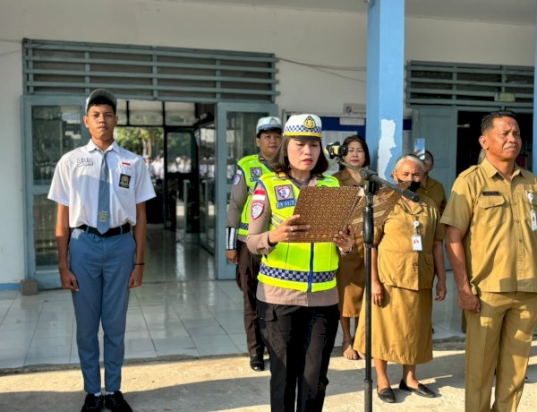 Police Goes to School, Ditlantas Polda NTT Ajak Pelajar SMAN 5 Kupang Cerdas Bermedia Digital dan Waspada Judi Online