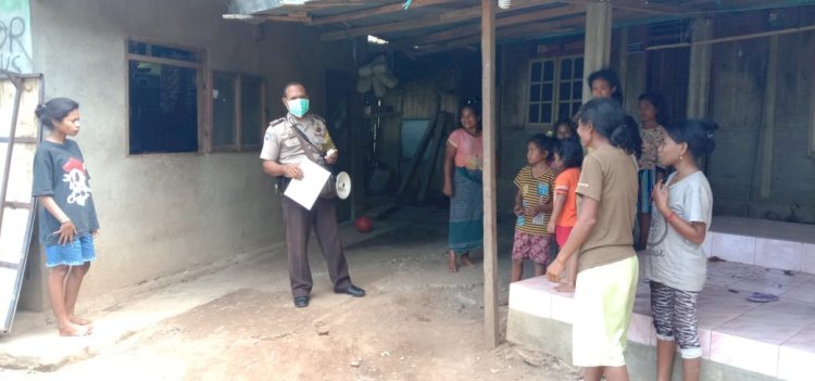 Binkam  Sambang Warga Binaan, Bhabinkamtibmas Polsek Nita Himbau Menjaga Pola Hidup Sehat Ditengah Pandemik