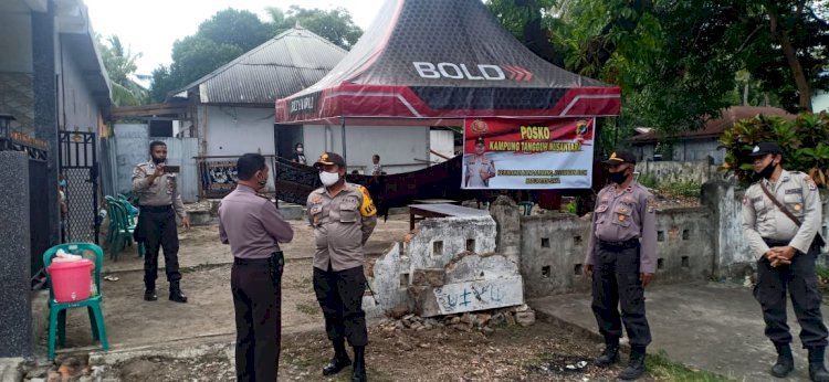 Kapolres Sikka Lakukan Pengecekan Kampung Tangguh Nusantara Di Kel. Nangalimang