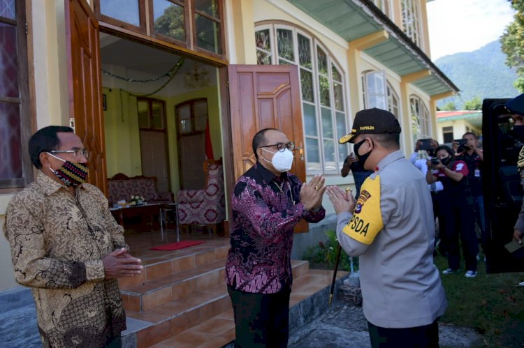 Di Manggarai, Kapolda NTT Lakukan Kunjungan Silaturahmi Dengan Uskup Ruteng