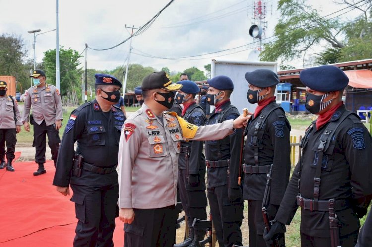 Kapolda NTT dan Ketua Bhayangkari Daerah NTT Sambangi Mako Brimob Kompi 4 Yon B Pelopor Labuan Bajo