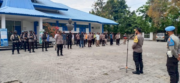 Kawal Debat Kandidat Calon Bupati, Polres Sumba Timur Terjunkan Ratusan Personel