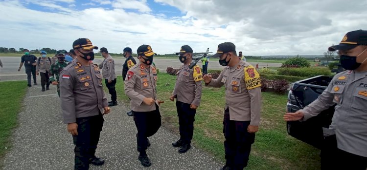 Pantau Langsung Pelaksanaan Pemilukada, Kapolda NTT Kunjungi Wilayah Sumba Timur