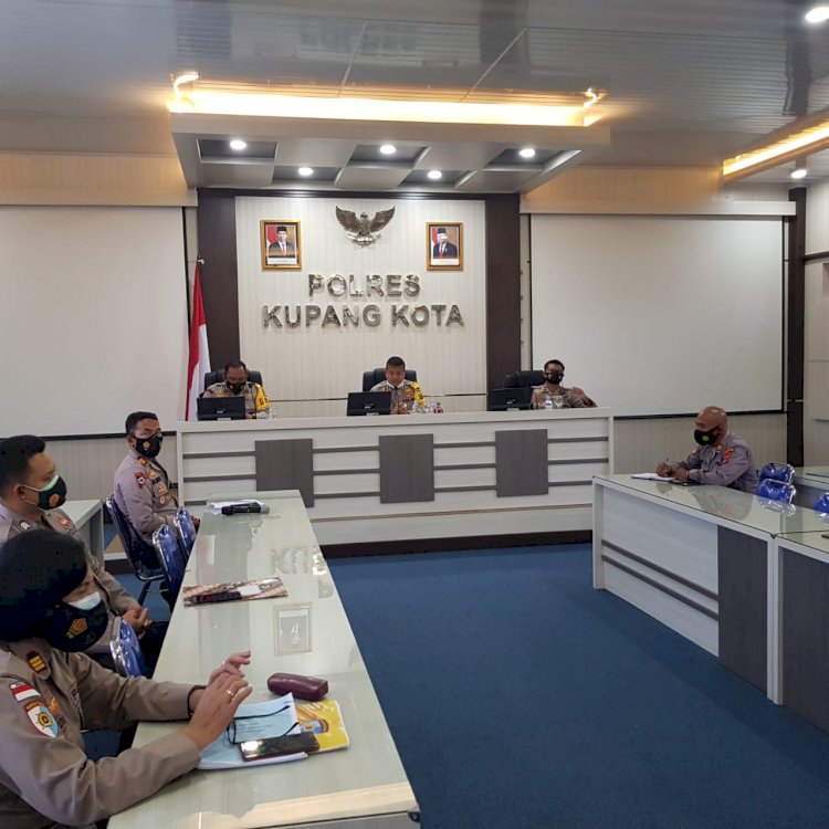 Irwasda Polda NTT Gelar Kegiatan Penilaian dan Asistensi Pembangunan Zona Integritas menuju WBK dan WBBM di Polres Kupang Kota