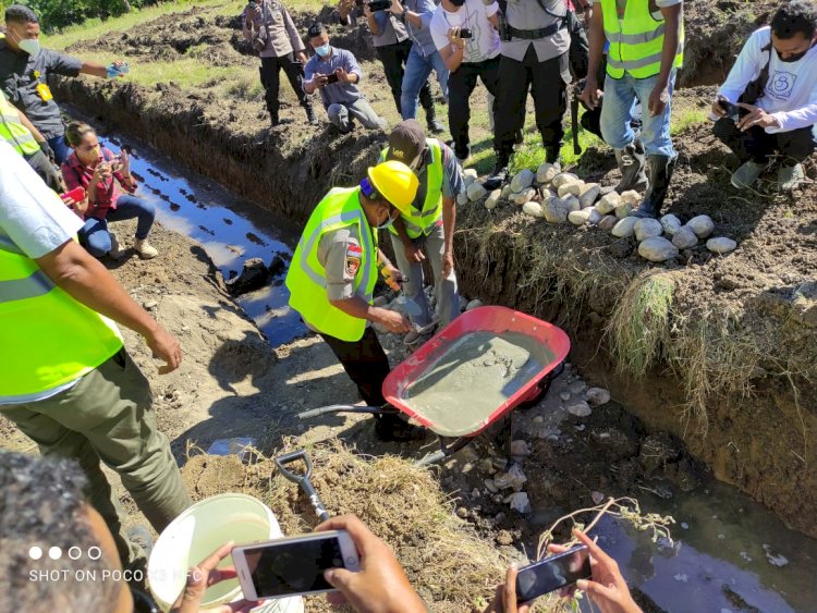 Pimpin Peletakan Batu Pertama Pembangunan Mako Polres, Kapolres Malaka Ucapkan Rasa Syukur