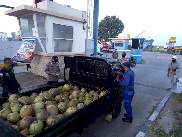 Tingkatkan Kegiatan Harkamtibmas dan Cegah Penyebaran Covid-19, Ditpolair Polda NTT dan Jajaran Lakukan Patroli Dialogis di Perairan