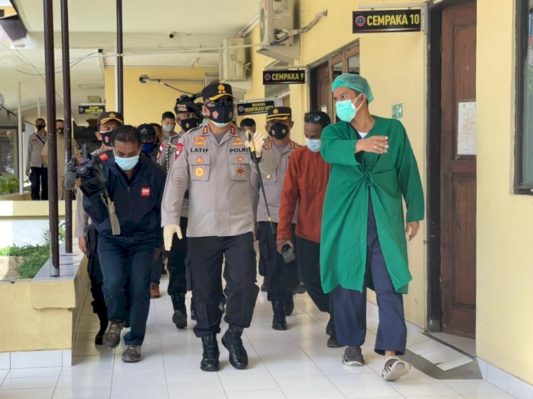 Tinjau Rumah Sakit Di Kota Kupang, Kapolda NTT : Ketersediaan Obat-Obatan dan Oksigen Masih Mencukupi