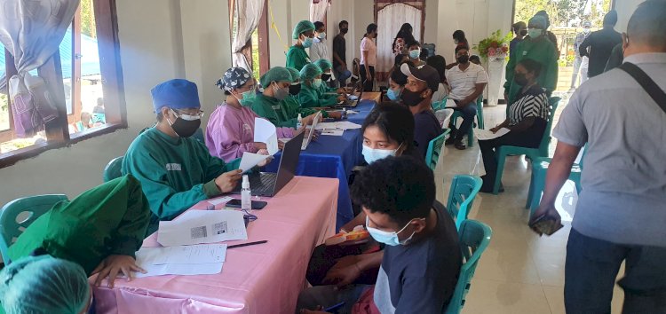 Masyarakat Kota Kupang Apresiasi Pelaksanaan Vaksinasi Massal Oleh Polda NTT