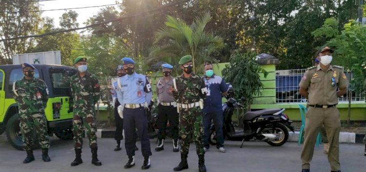 TNI-Polri dan Instansi Terkait Gelar Operasi Yustisi Gabungan Beri Kesadaran Patuhi Prokes di Kota Kupang