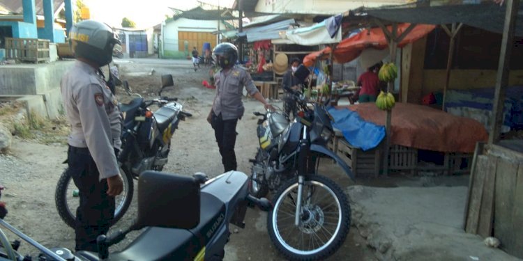 Sat Sabhara Laksanakan Patroli Mendatangi dan Membubarkan Lokasi Judi Ayam di Pasar Oebobo