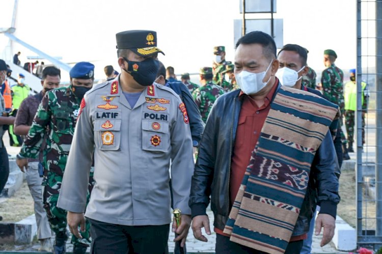 Kapolda NTT Sambut Hangat Kunjungan Kerja Pangkostrad di Kupang