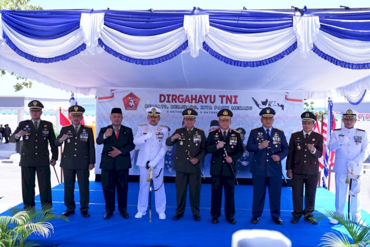 Kapolda NTT Hadiri Upacara Virtual Peringatan HUT TNI Ke-76