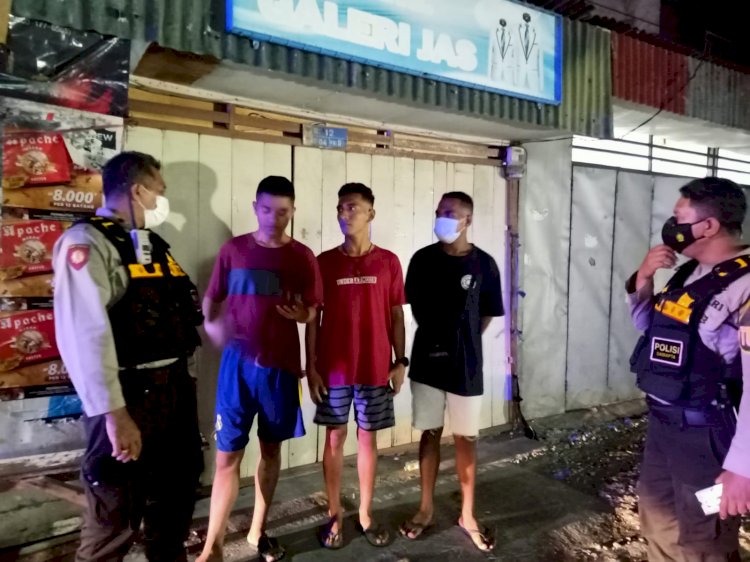 Patroli KRYD, Unit Turjawali Ditsamapta Polda NTT Sambangi Tempat Rawan Gangguan Kamtibmas