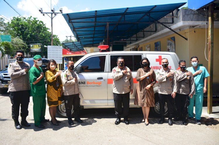 Wakapolda NTT Terima Bantuan CSR 1 Unit Mobil Ambulance dari BNI Cabang Kupang untuk Operasional RS.Bhyangkara