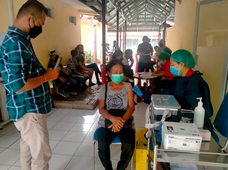 RSB Titus Uly Kupang Terus Optimalkan Pelayanan Vaksinasi Covid-19 Guna Tingkatkan Herd Immunity Masyarakat
