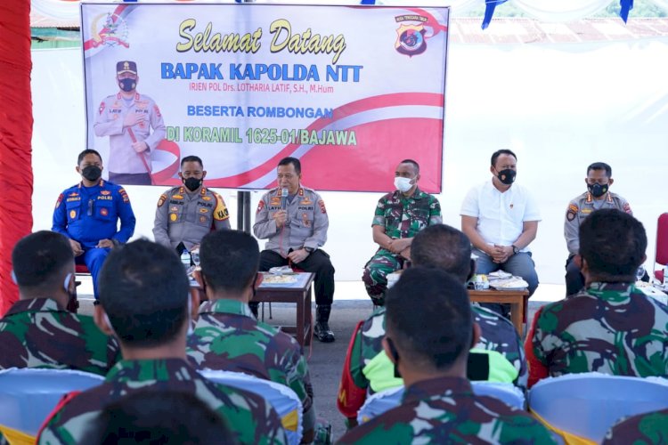 Kunjungi Koramil 1625-01 Bajawa, Kapolda NTT Harap TNI Polri Terus Jalin Kerjasama dalam Mempercepat Vaksinasi Bagi Masyarakat