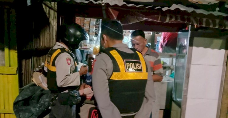 Patroli KRYD, Turjawali Ditsamapta Polda NTT Imbau Warga Masyarakat Disiplin Menerapkan Prokes