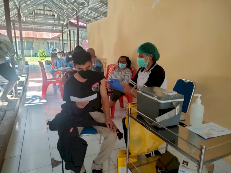 Percepatan Kekebalan Komunal Bagi Masyarakat, RSB Titus Uly Kupang Sediakan Pelayanan Vaksinasi Tahap I dan II