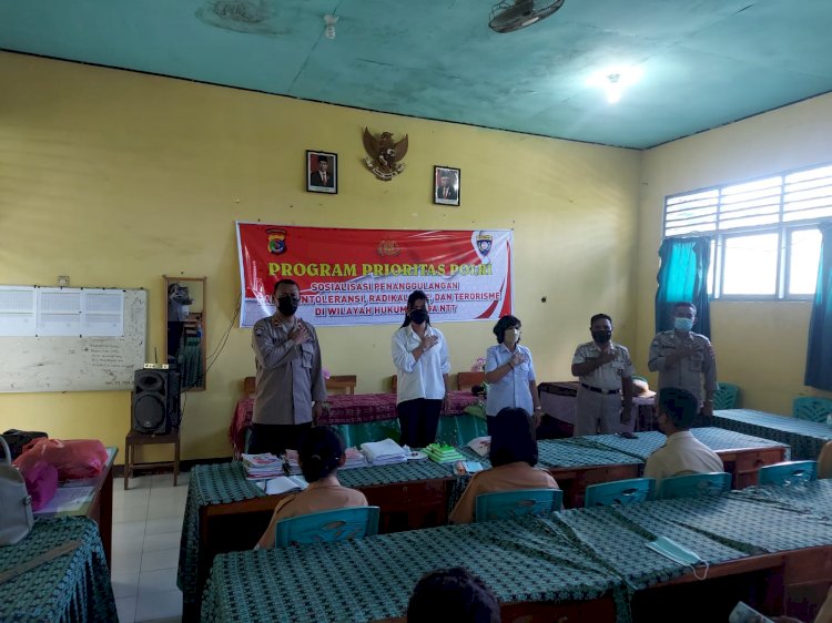 Cegah Paham Intoleransi, Radikalisme dan Terorisme, Ditbinmas Polda NTT Gelar Penyuluhan di SMP N 4Kota Kupang