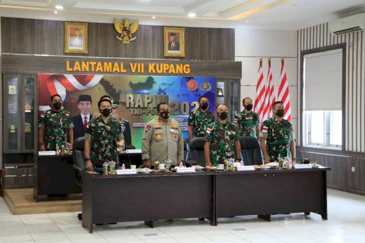 Perkuat Sinergisitas, Wakapolda NTT Ikuti Rapim TNI Polri 2022 Secara Virtual