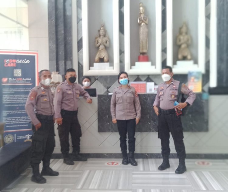 Pastikan Prokes Berjalan Dengan Baik, Personel Ditpamobvit Polda NTT Lakukan Patroli ke Sejumlah Hotel di Kota Kupang