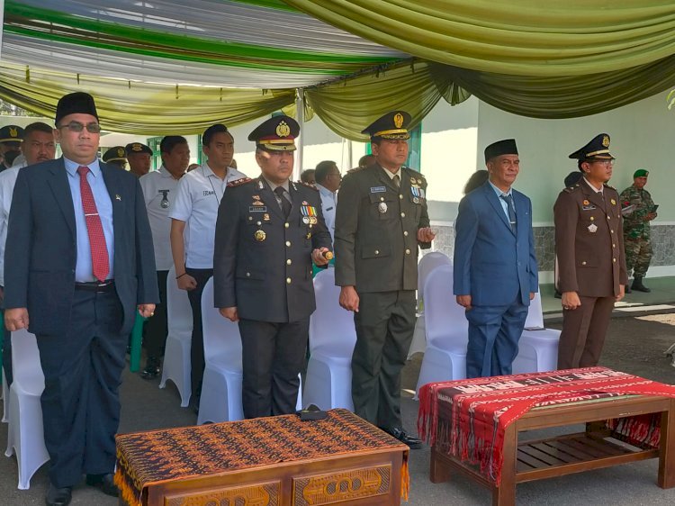 Kapolres Ende Hadiri Upacara Peringatan Hari Ulang Tahun TNI Ke-77 Tahun 2022, Tingkat Kodim 1602/Ende