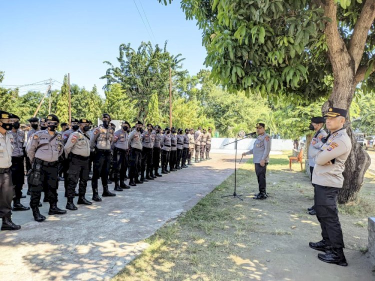 Giat Ops  Kapolres Ende Lepas Kepulangan 115 Personil BKO, Usai Melaksanakan Pengamanan Kunjungan Presiden RI di Kabupaten Ende.
