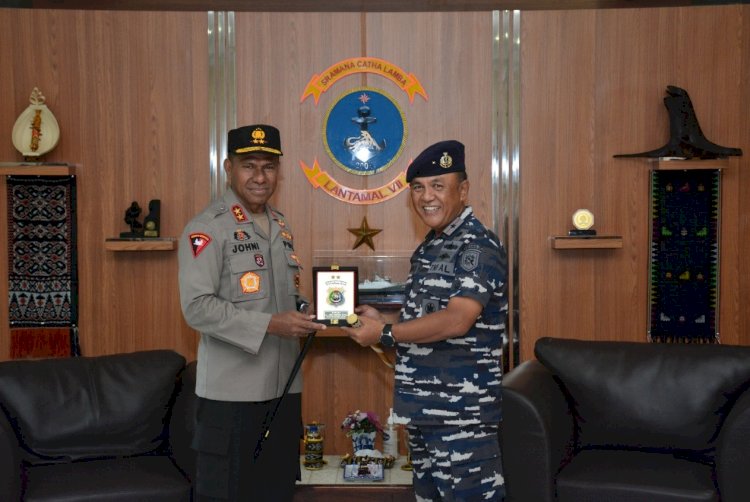 Tingkatkan Sinergitas TNI Polri, Kapolda NTT Kunjungan Silaturahmi ke Markas Lantamal VII Kupang