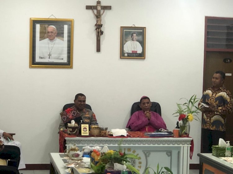 Jalin Silaturahmi dengan Tokoh Agama, Kapolda NTT Kunjungi Keuskupan Atambua