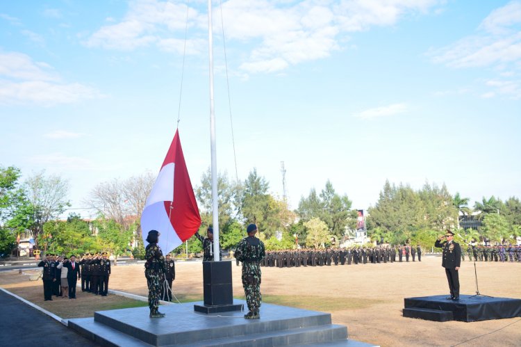 Penuh Semangat, Polda NTT Gelar Upacara Bendera Memperingati Kemerdekaan RI ke-78