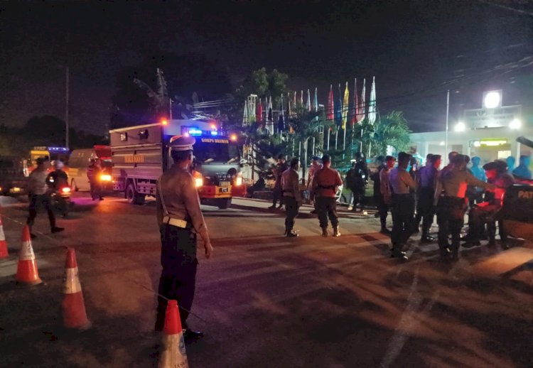 Patroli Malam Personel Gabungan OMB Amankan Kamtibmas Jelang Pemilu di Kota Kupang
