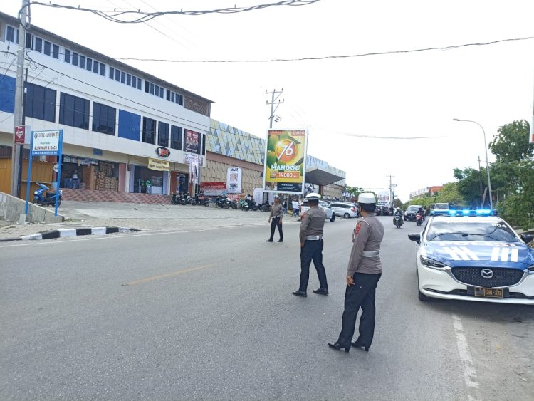 Gabungan Satgas OMB Turangga Lakukan Monitoring dan Pengamanan Rapat Konsolidasi Partai Koalisi di Kota Kupang