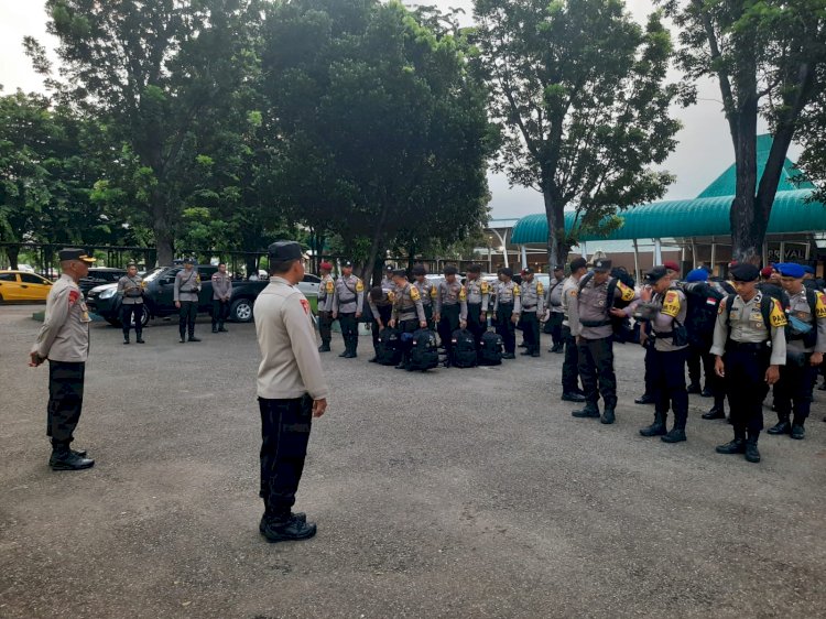 Karoops Polda NTT Lepas 96 Personel BKO Polres Mabar dan Manggarai untuk Pengamanan Pemilu 2024