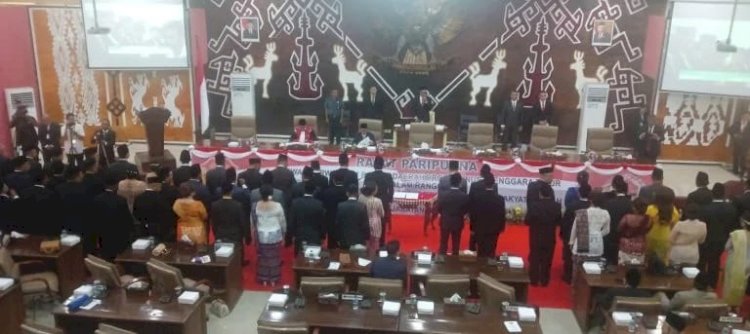 Kapolda NTT Hadiri Rapat Paripurna Pengambilan Sumpah Anggota DPRD Provinsi NTT Masa Jabatan 2024-2029