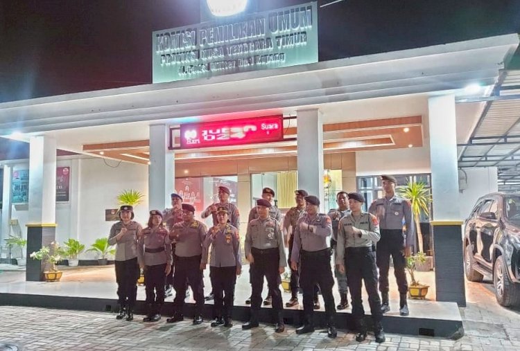 Polda NTT Gelar Patroli Malam, Ciptakan Kondisi Aman Pasca Penghitungan Suara Pilkada 2024