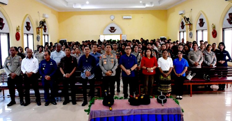 Hadir Bukan Karena Takut Atasan, Tapi Rindu Bertemu Tuhan – Pesan Tegas di Binroh Polda NTT