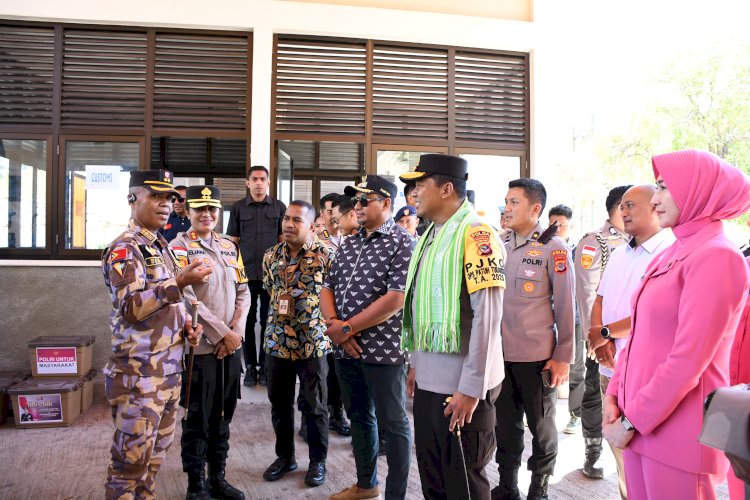 Jalin Persaudaraan Lintas Negara, Kapolda NTT Kunjungi PLBN Sakato Timor Leste