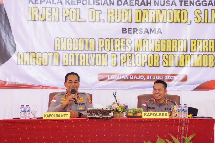 Tatap Muka Perdana di Labuan Bajo, Kapolda NTT Tekankan Disiplin dan Kesehatan Mental Anggota