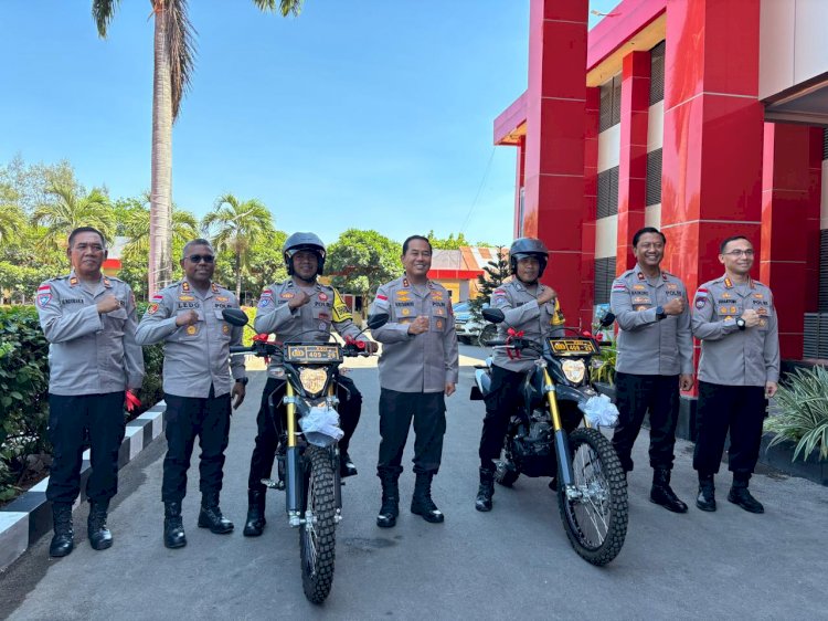 Terobosan Kapolda NTT: Hadiah Motor ‘Emas’ untuk Dua Bhabinkamtibmas, Penjaga Keamanan dan Hati Masyarakat