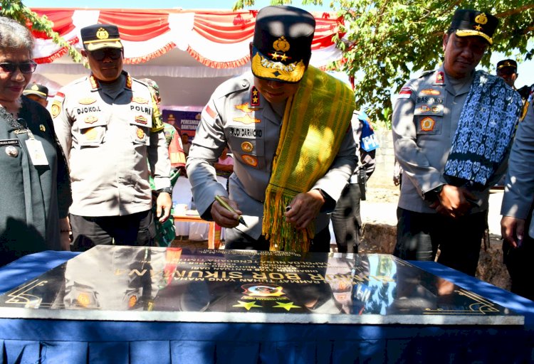 Penuhi Kebutuhan Air Bersih di Musim Kemarau, Kapolda NTT Resmikan Sumur Bor di Sikumana Kota Kupang