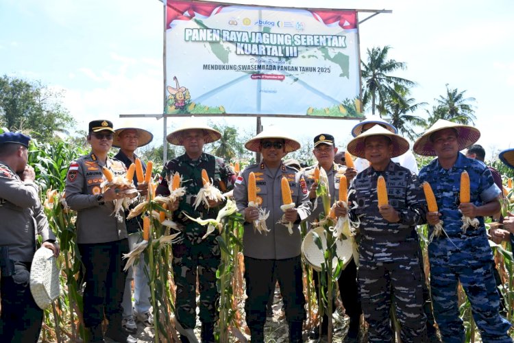 Kapolda NTT Pimpin Panen Raya Jagung: Dari Oesao untuk Swasembada Pangan 2025”