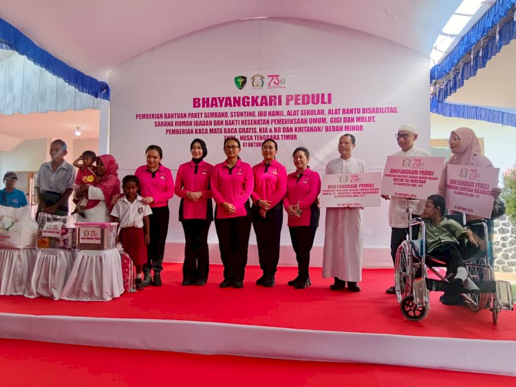 Bhayangkari Peduli: Dari Ende, Bantuan Menjangkau Sikka dan Ngada
