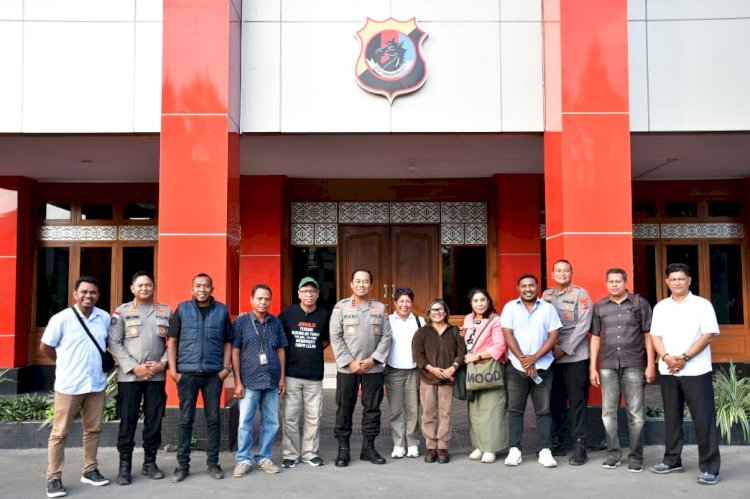 Kapolda NTT Terima Kunjungan AJI, Tegaskan Komitmen Polri untuk Terbuka dan Melayani Masyarakat