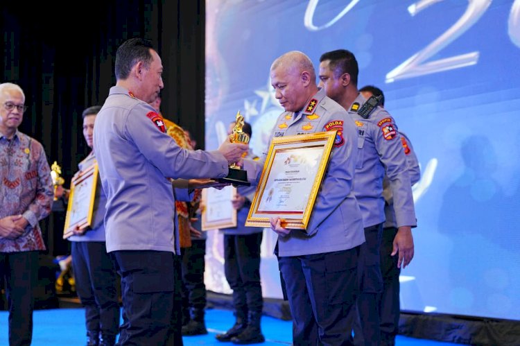 Kapolri Hadiri Kompolnas Award: Polri Tak Antikritik, Komitmen Terus Perbaiki Diri!