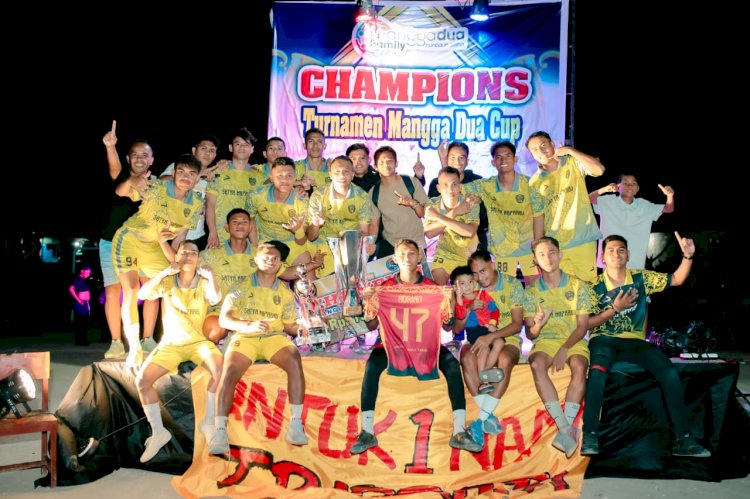 Kapolda NTT Apresiasi Tribrata FC Juara Turnamen Mangga Dua Cup 3 Tahun 2025